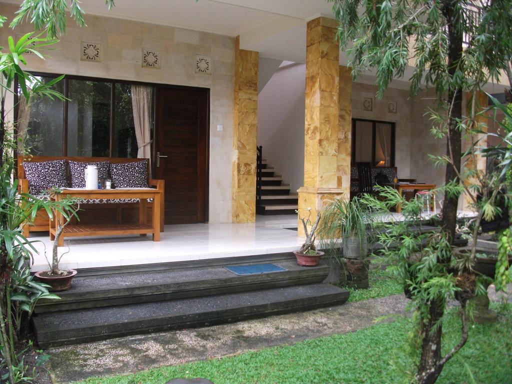 אובוד Gerhana Sari 2 Bungalows מראה חיצוני תמונה