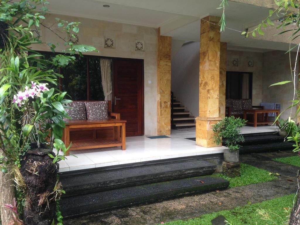 אובוד Gerhana Sari 2 Bungalows מראה חיצוני תמונה